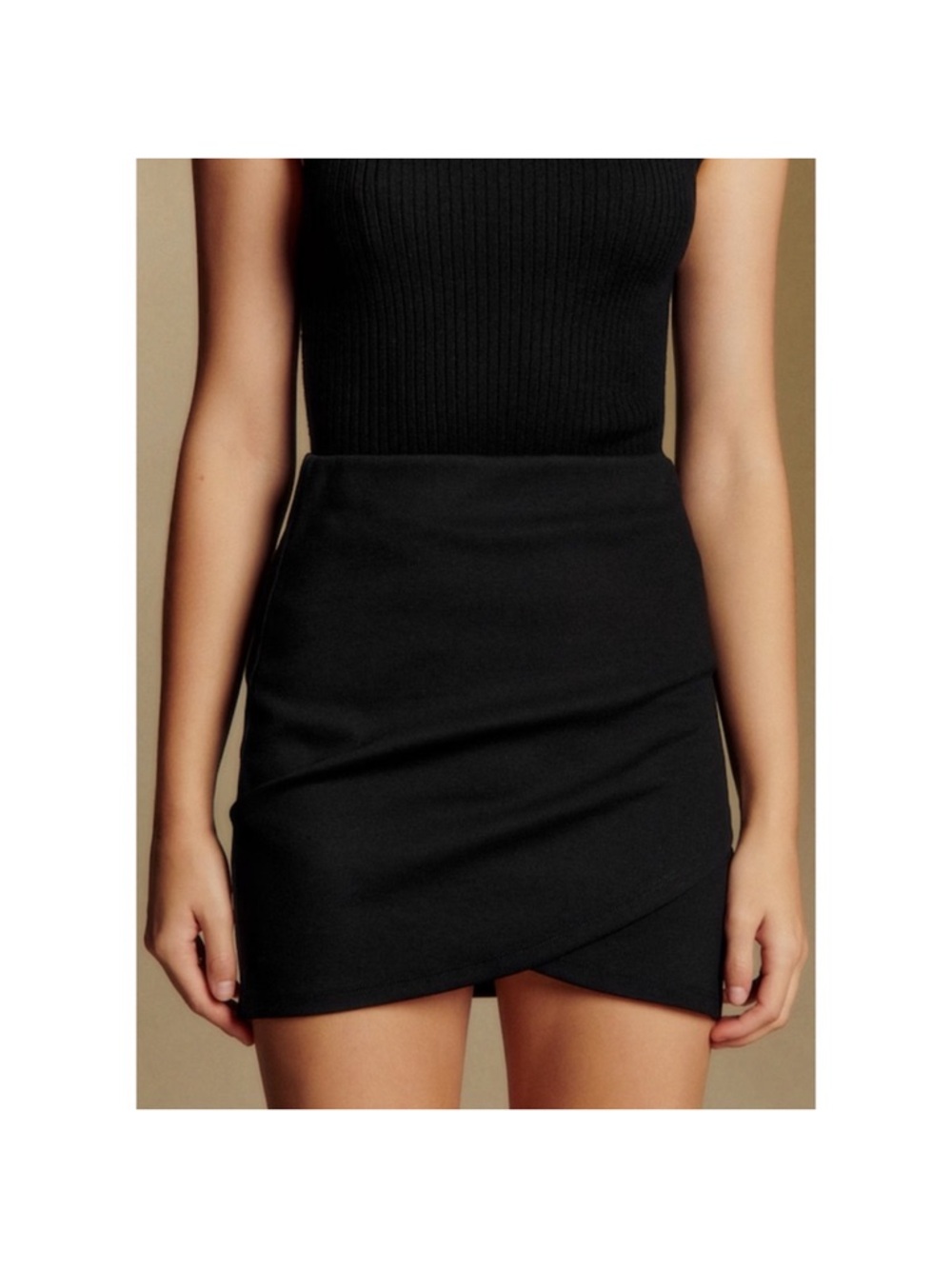 NWOT Sézane Calvi Skirt, Black, Small - Picture 6 of 13